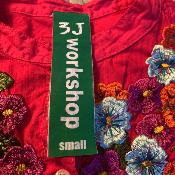 Johnny Was 3J Workshop Embroidered Top - Picture 6 of 6